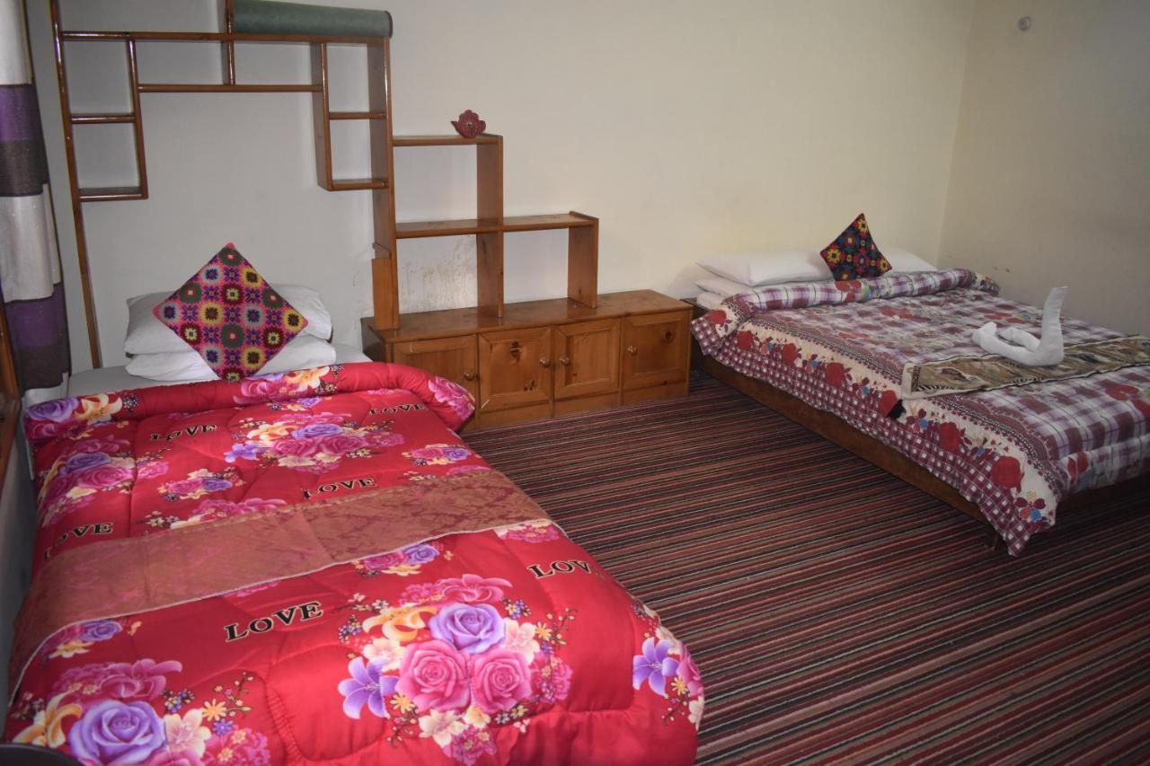 Cozy Lodge Gilgit Extérieur photo