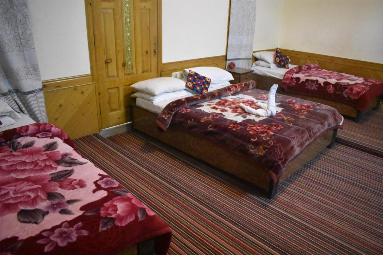 Cozy Lodge Gilgit Extérieur photo