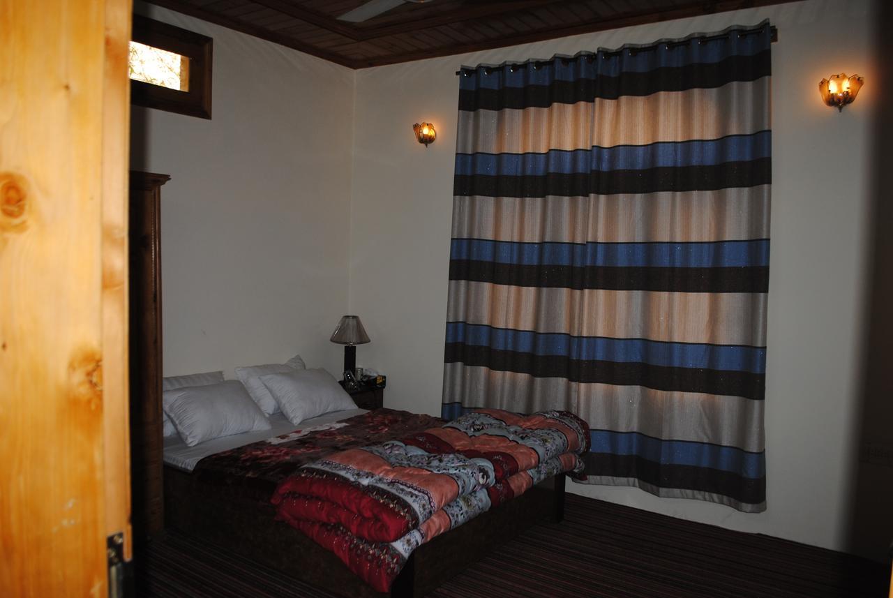 Cozy Lodge Gilgit Extérieur photo
